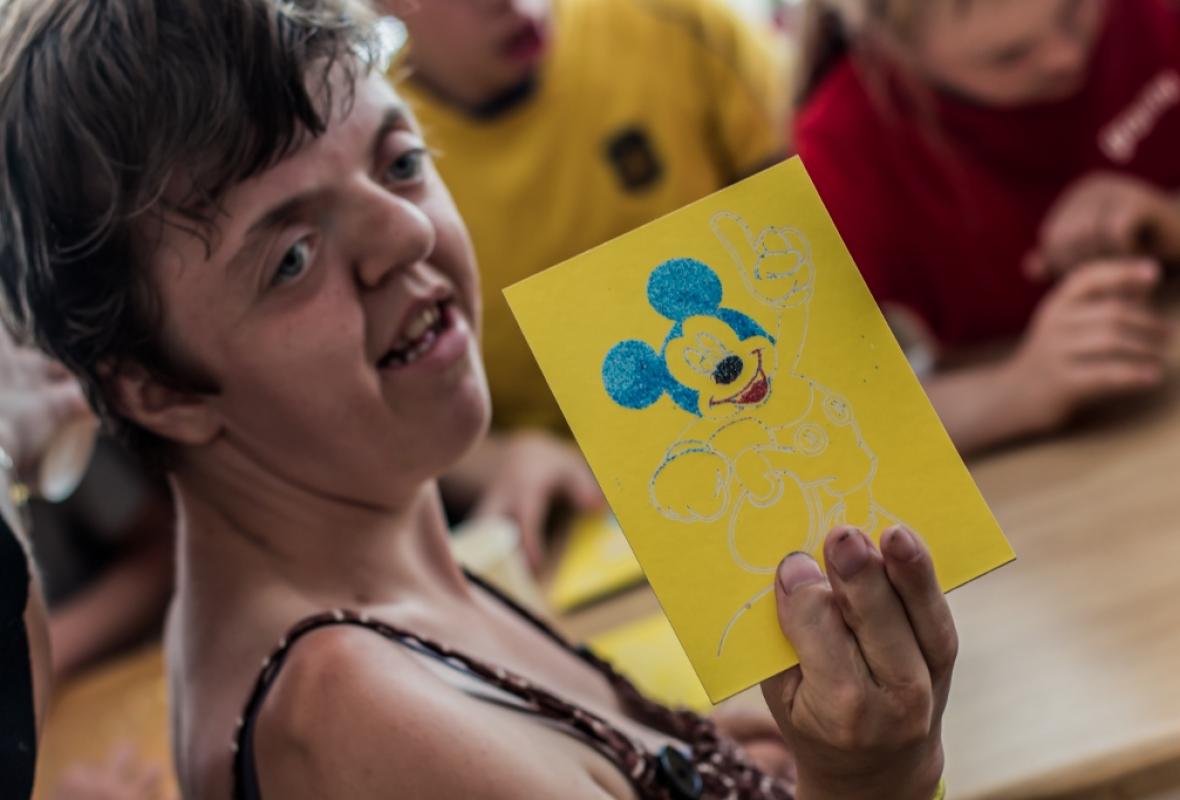 2016 06 28 piešimas spalvotu smėliu