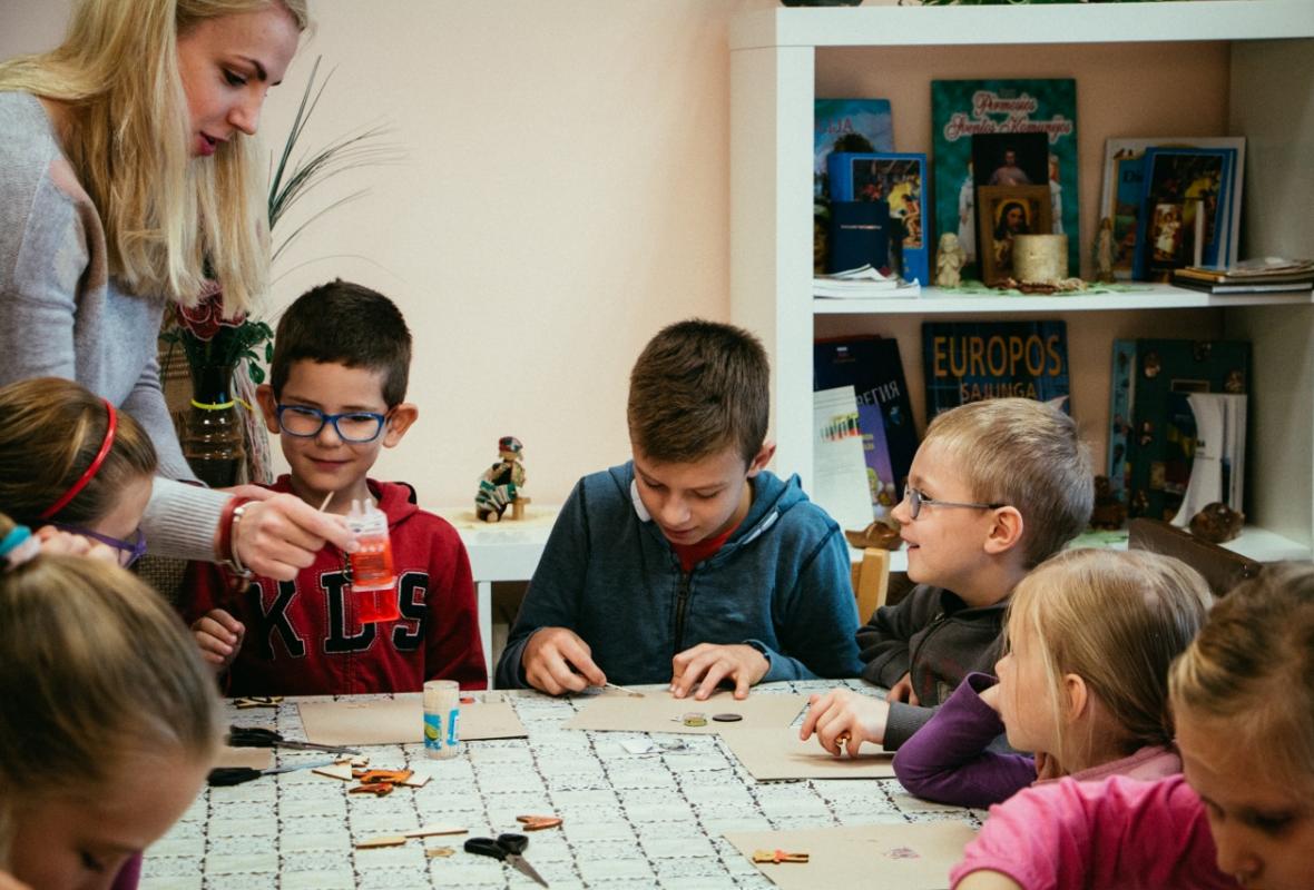 2016 09 25 Stiklo papuošalų gamyba