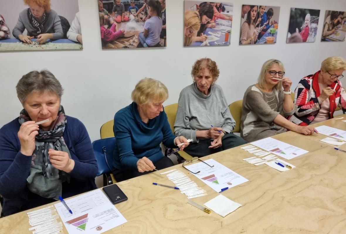 2022 05 26 Purskiamu kvepalu gamyba 9