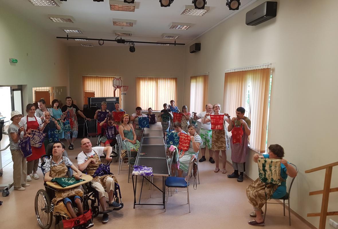 2022 06 28 Batika medvilninio pirkiniu krepselio dekoravimas 11