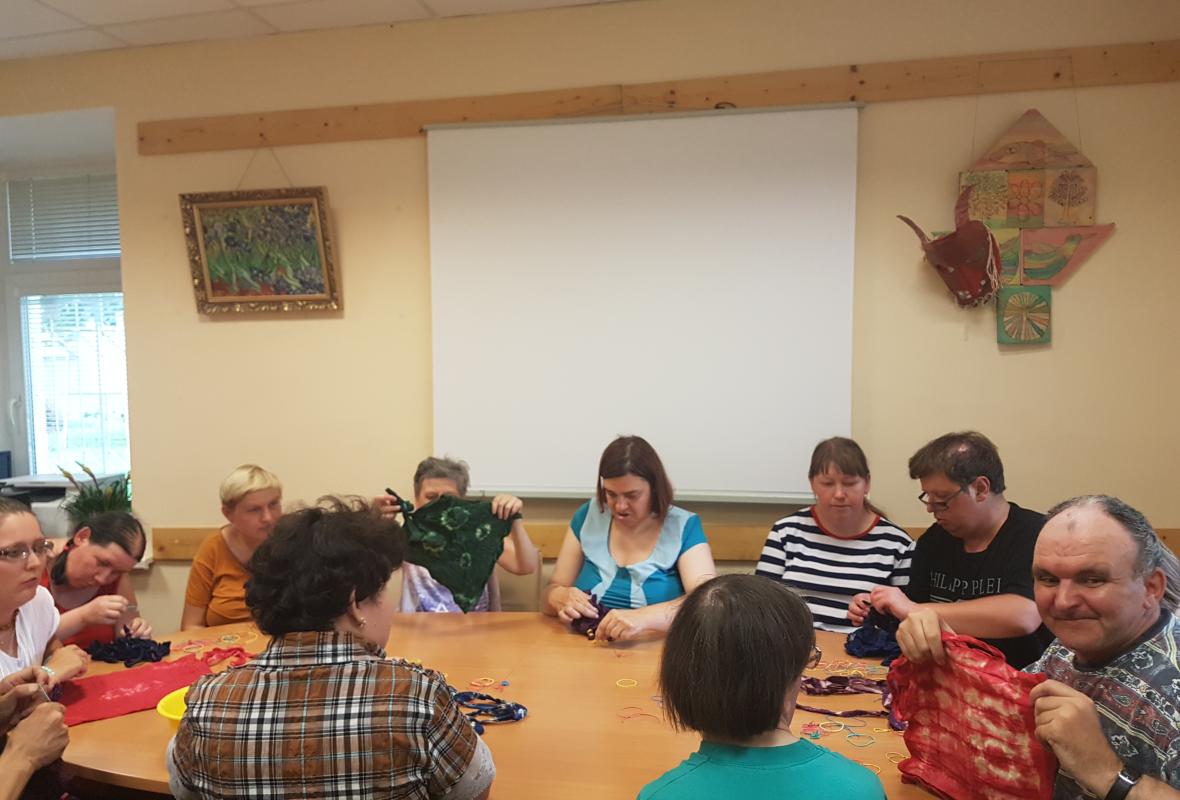 2022 08 16 Batika medvilninio pirkiniu krepselio dekoravimas 6