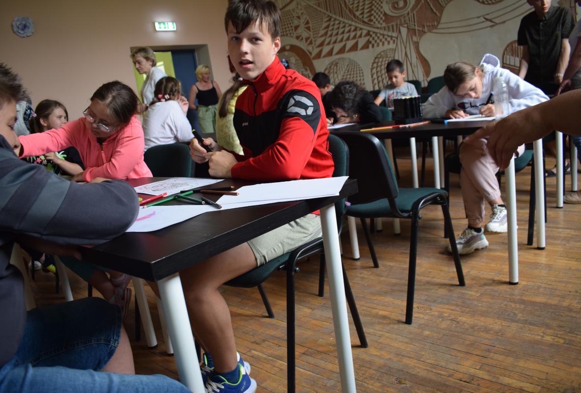 2023 07 10 Fraktalu piesimas Verkiu mokykla daugiafunkcis centras 9