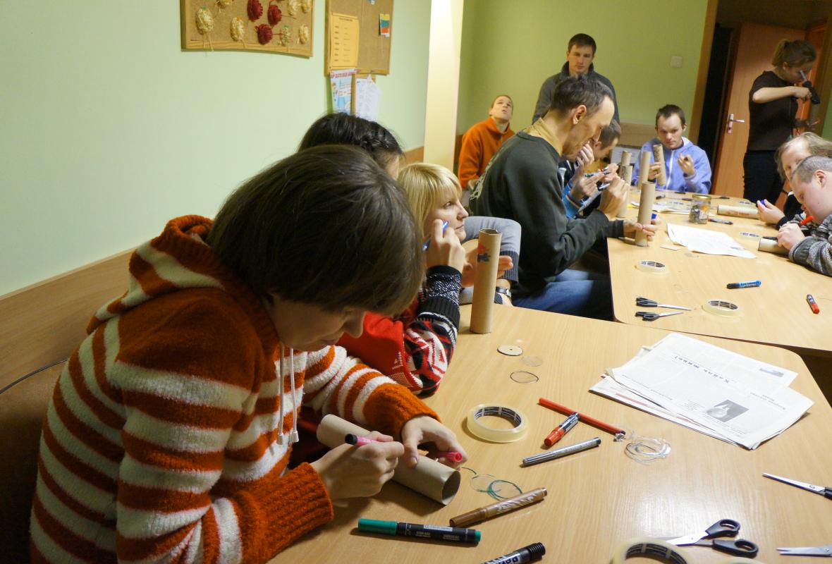 2015 02 09 kaleidoskopų gamyba